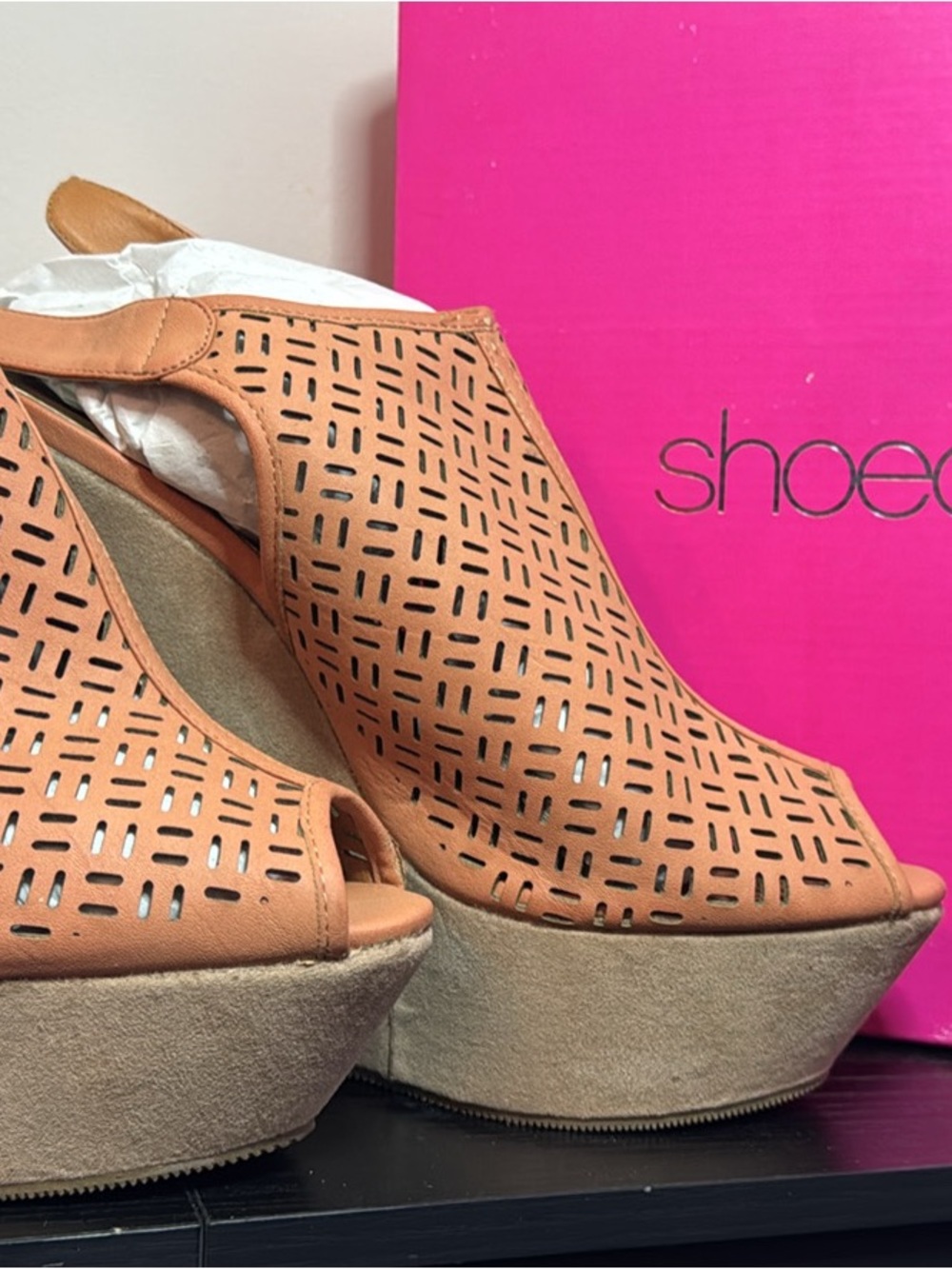 Shoe Dazzle Peach-Tan Laser-Cut Platform Wedge Peep-Toe Sandals